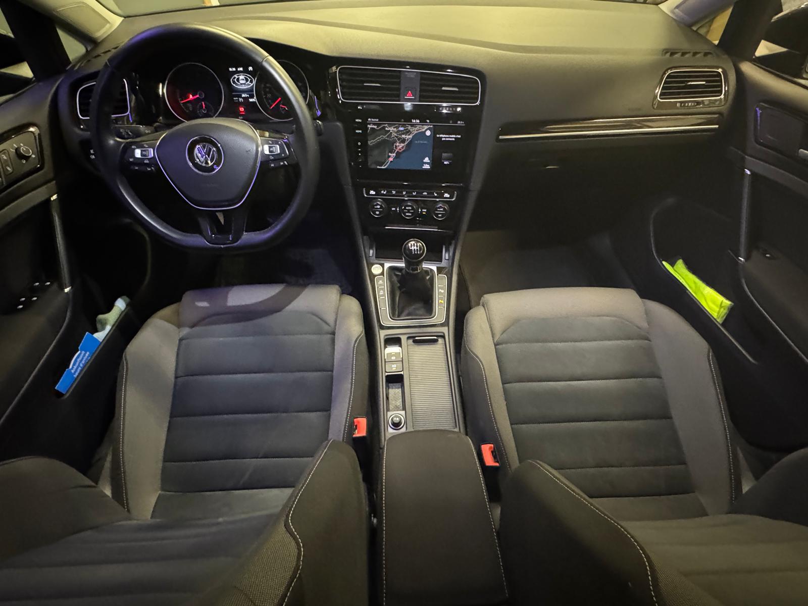 VW Golf 1.5 TSI EVO Highline-image-13