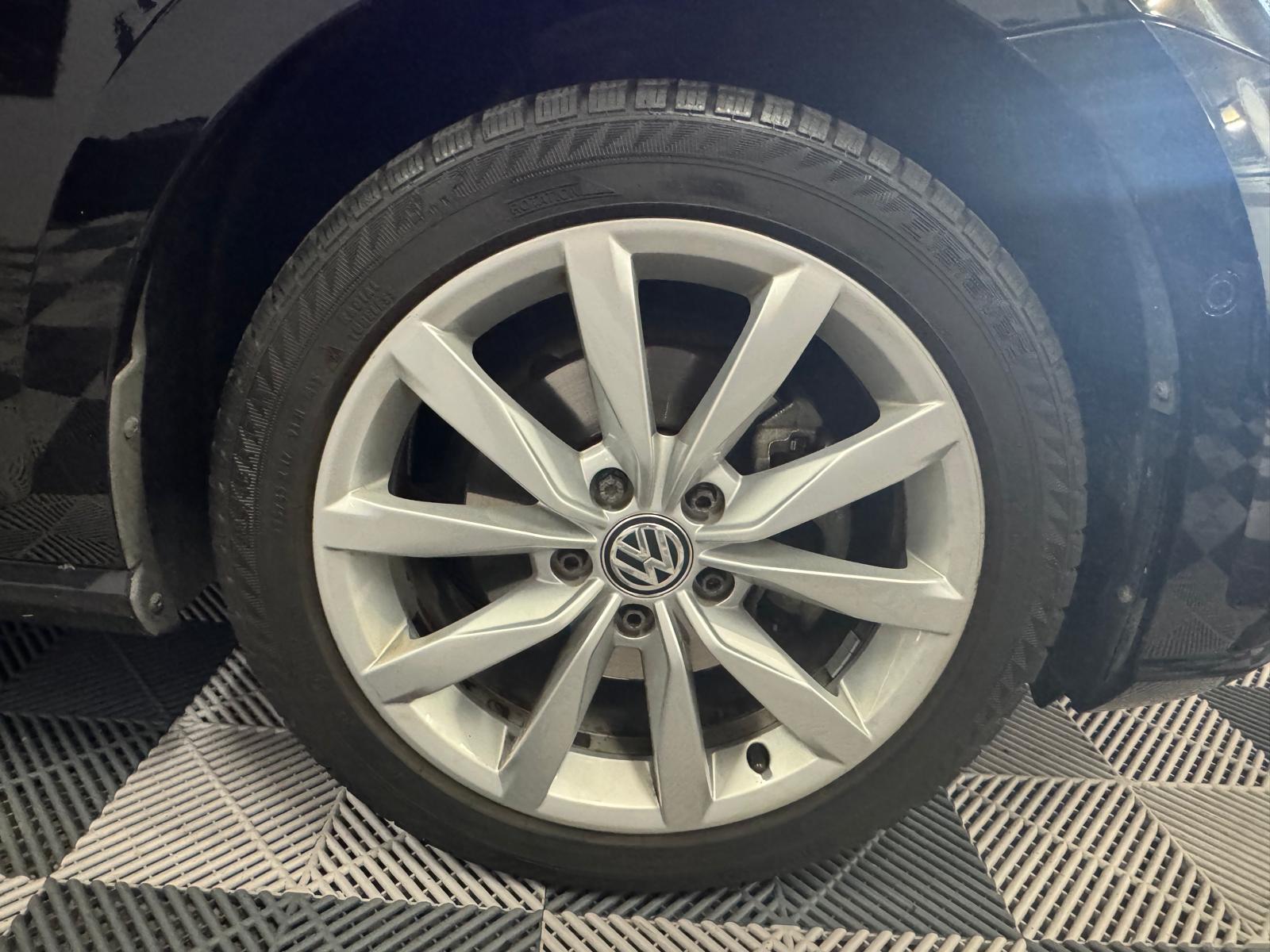 VW Golf 1.5 TSI EVO Highline-image-26
