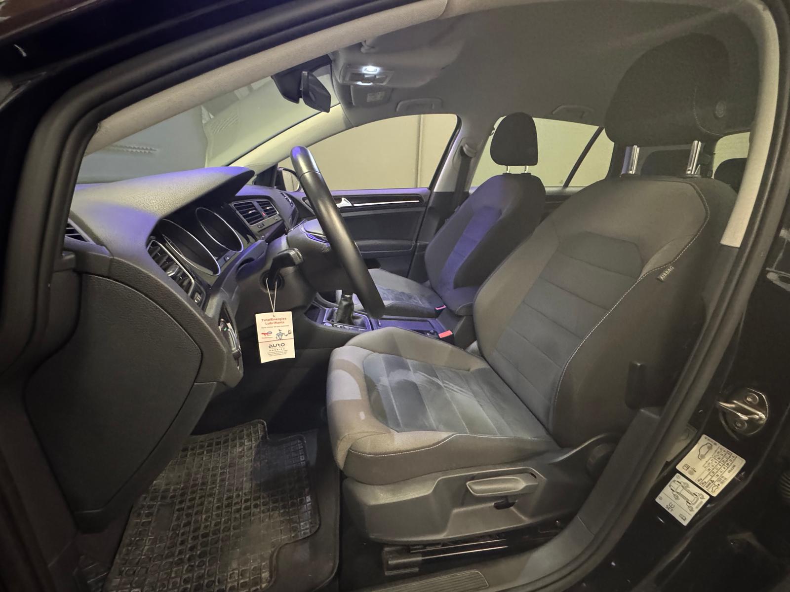 VW Golf 1.5 TSI EVO Highline-image-9