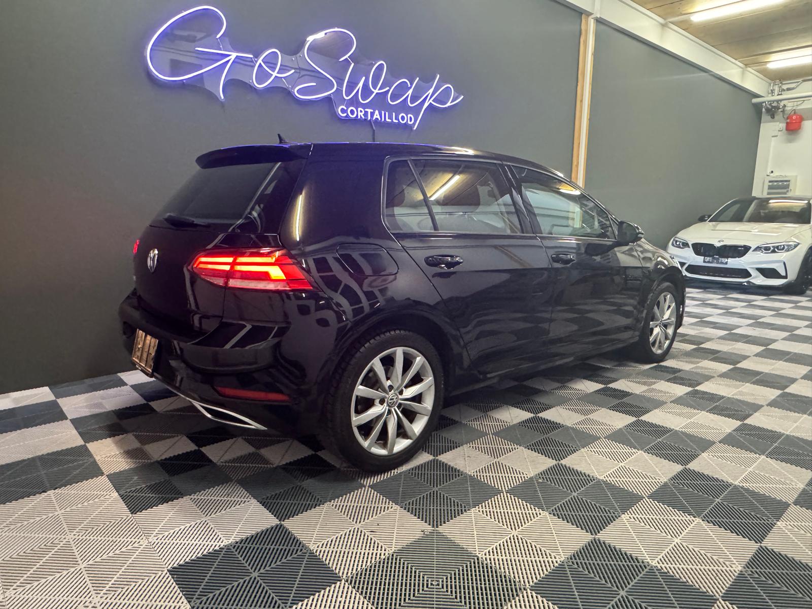 VW Golf 1.5 TSI EVO Highline-image-5