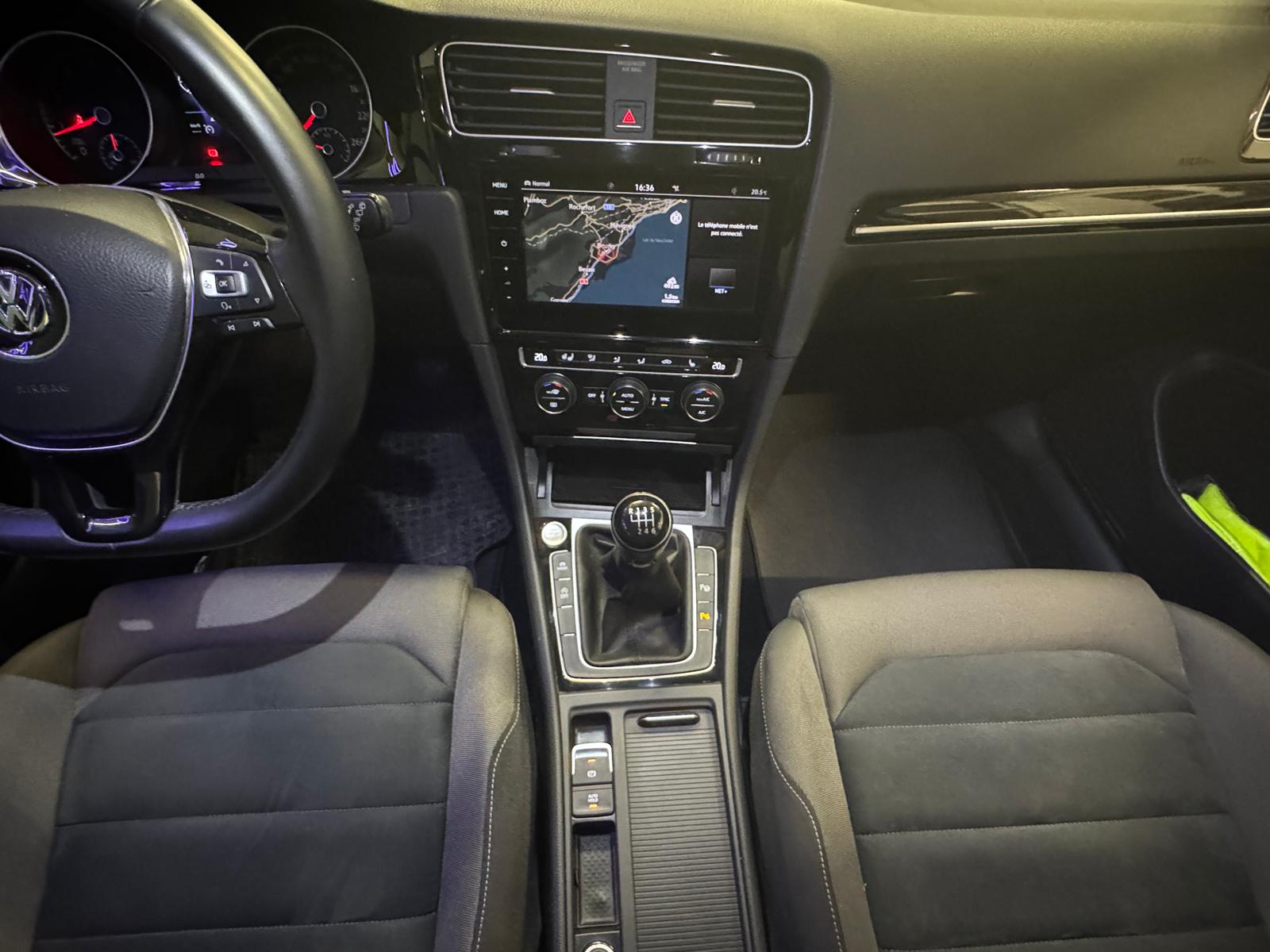 VW Golf 1.5 TSI EVO Highline-image-14