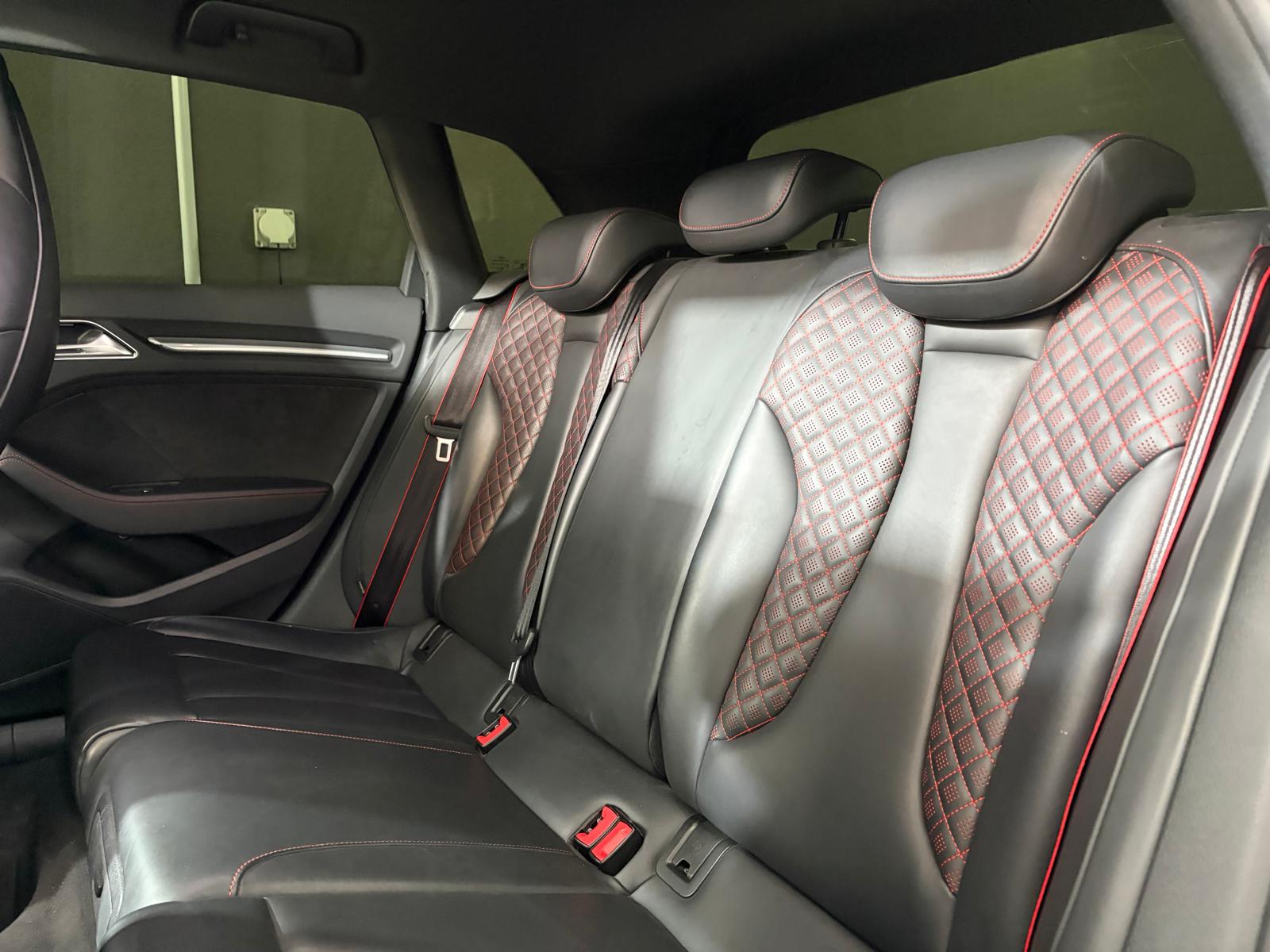 AUDI RS3 Sportback 2.5 TSI quattro S-tronic - Toit ouvrant *MFK / Service du jour*-image-9