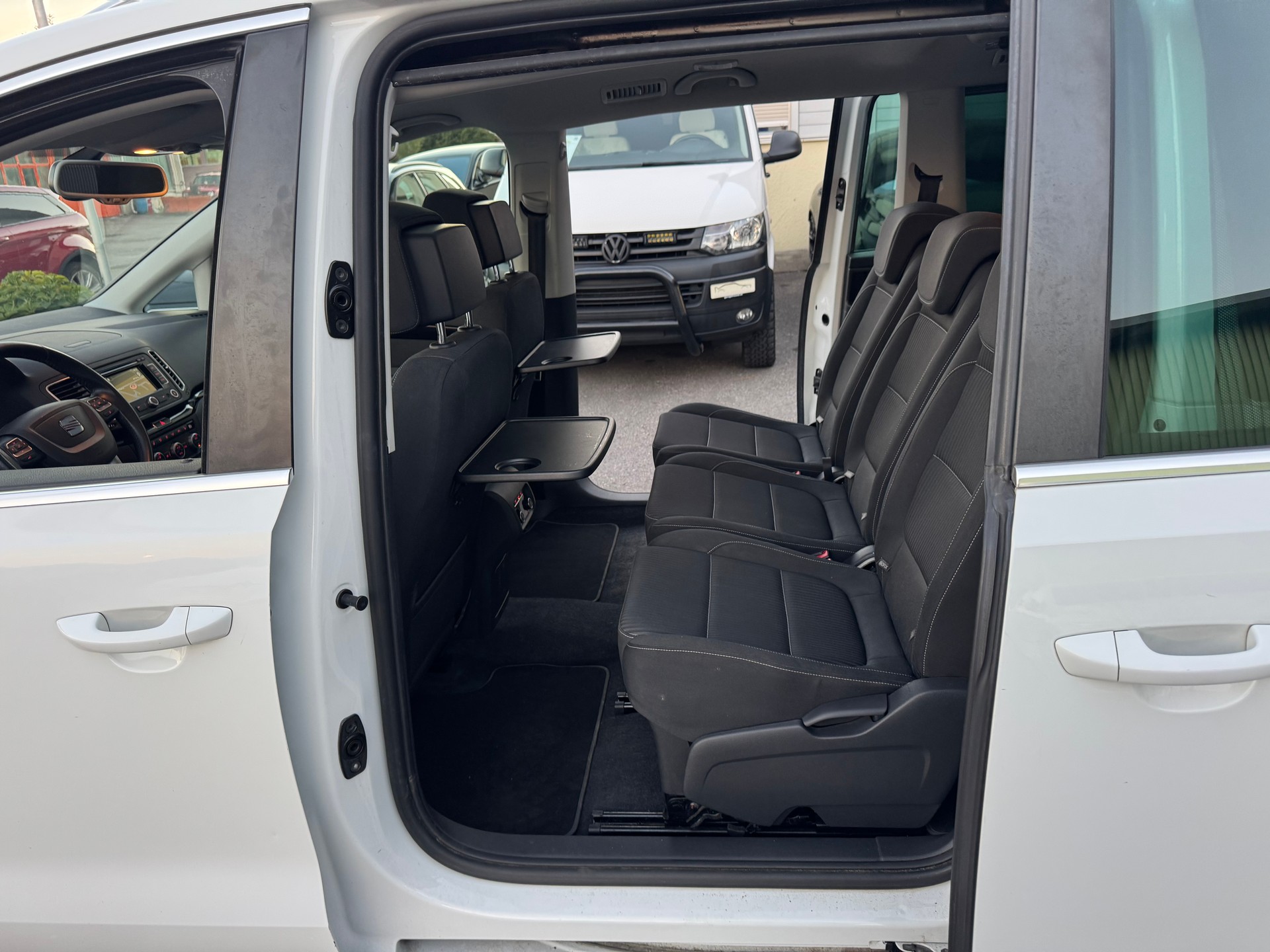 SEAT Alhambra 2.0 TDI Style Viva 4x4-image-23