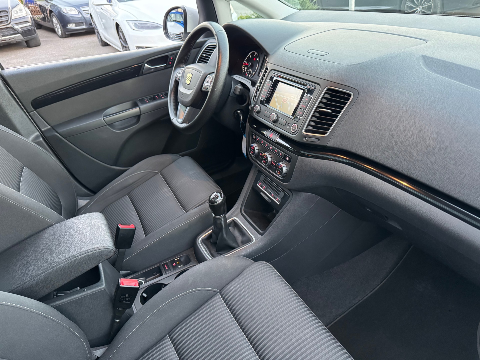 SEAT Alhambra 2.0 TDI Style Viva 4x4-image-14