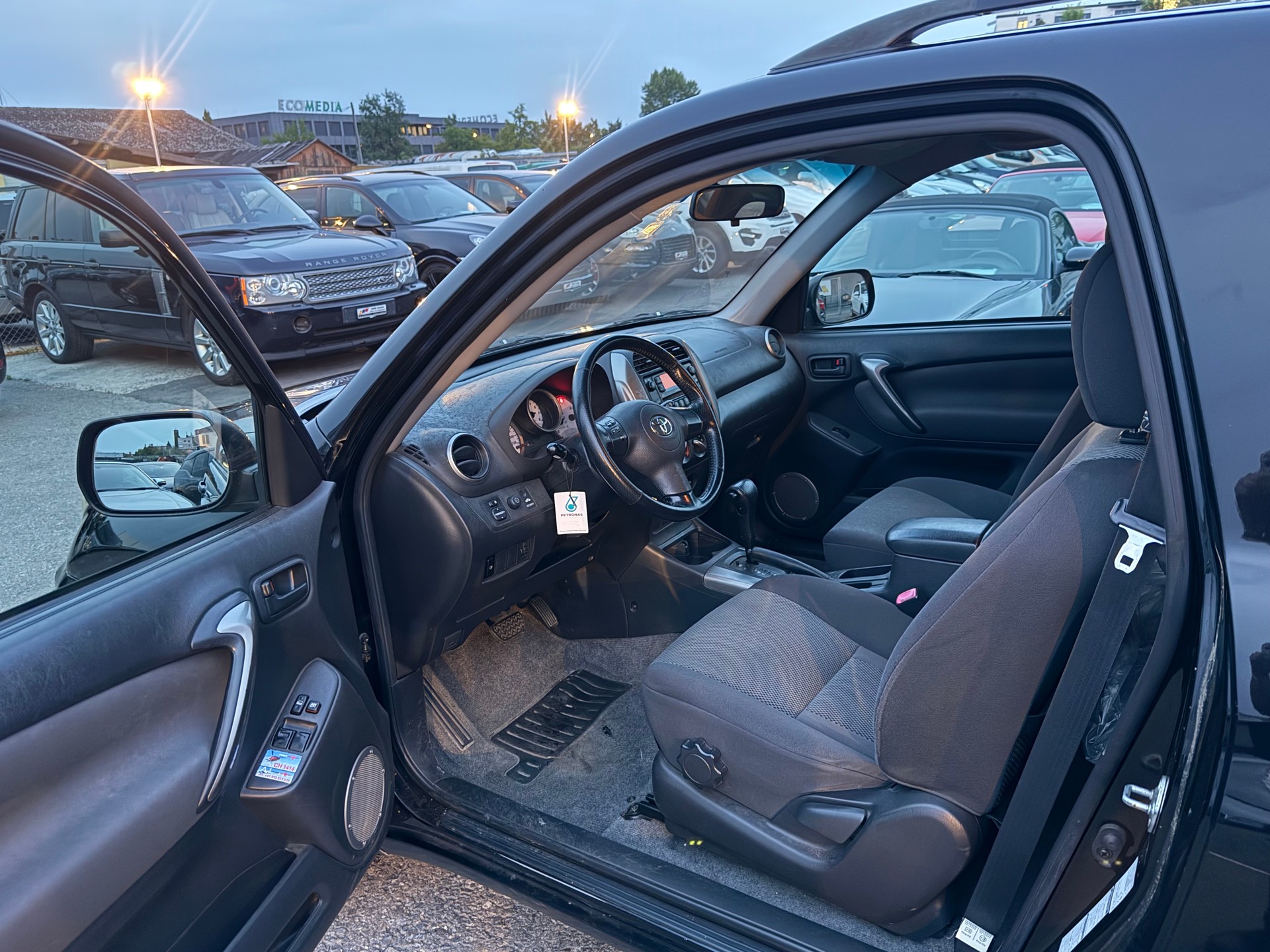 TOYOTA RAV-4 2.0 16V Linea Luna / Frisch ab MFK & Service / Facelift / Automat / Klimaanlage / 8-fach bereift-image-7