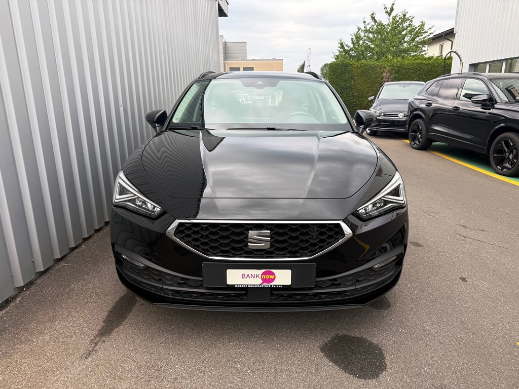 SEAT Leon ST 1.5 eTSI mHEV DSG Style-showroom-element-1