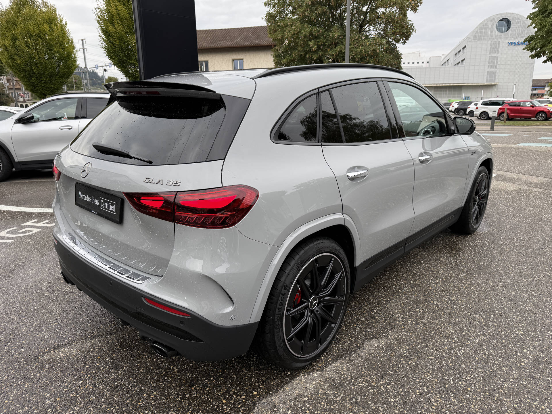 MERCEDES-BENZ GLA 35 AMG 4matic-image-9