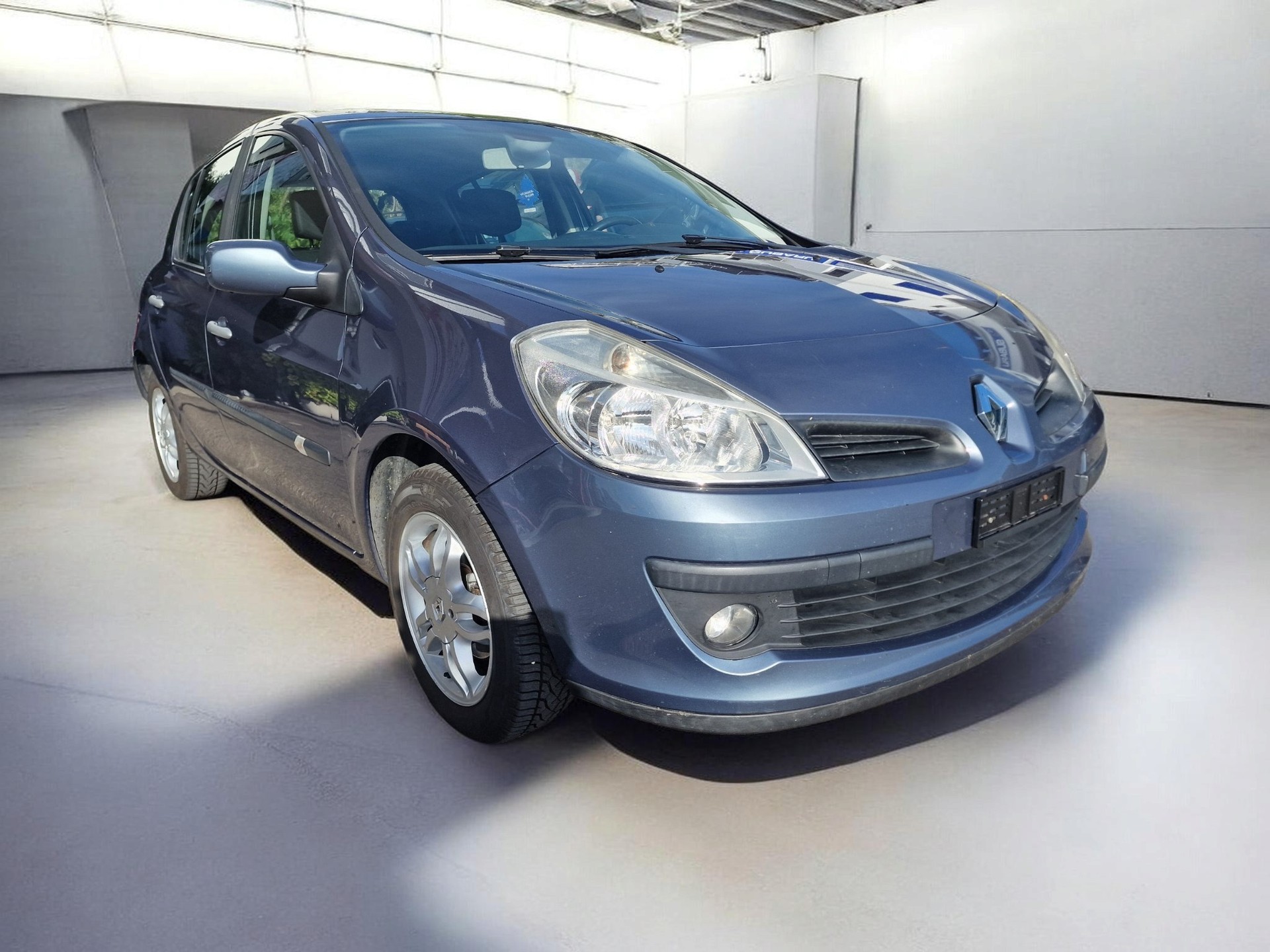 RENAULT Clio 1.2 16V Turbo Dynamique 12Mt Gara NEU MFK-showroom-element-1