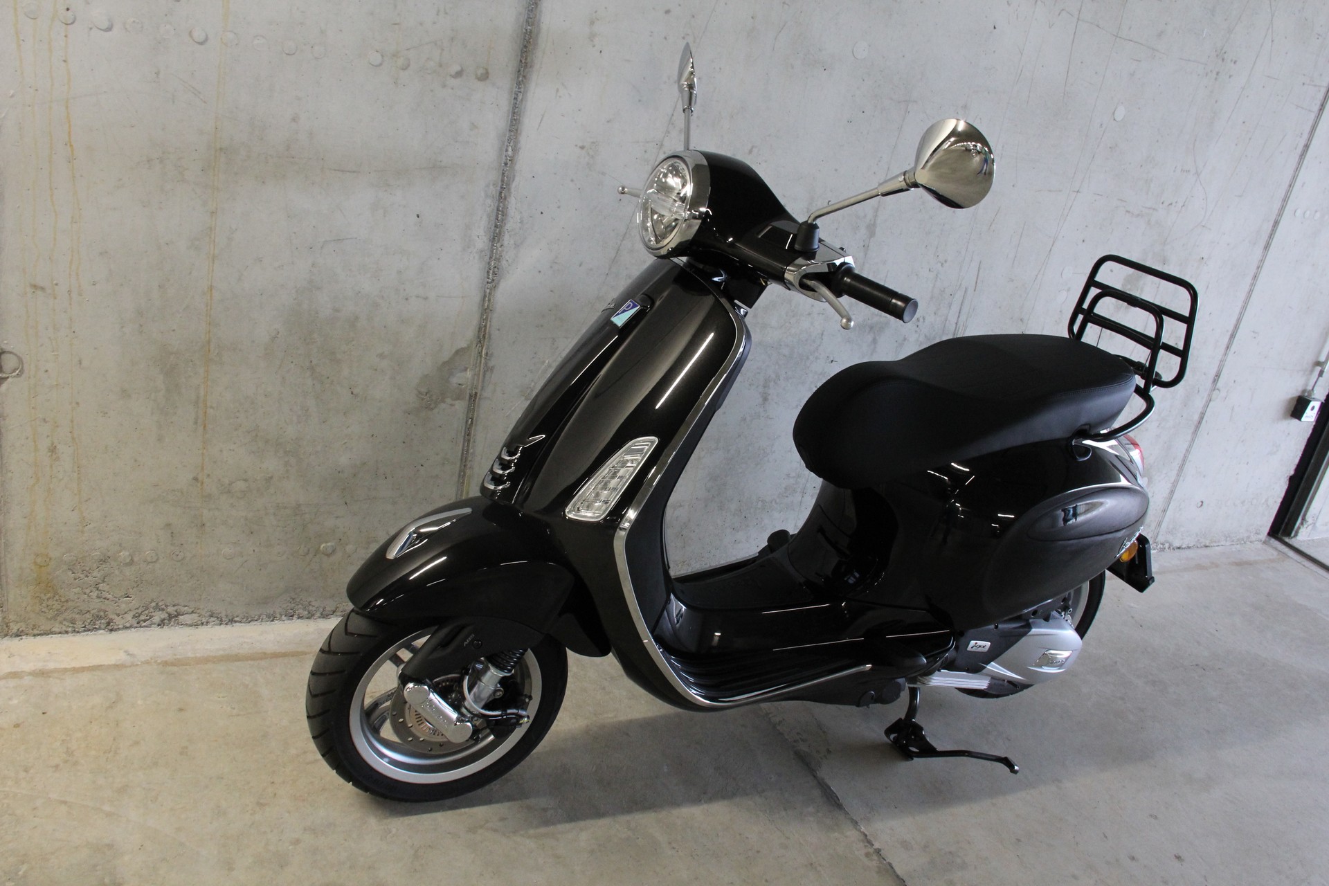PIAGGIO Vespa 125 Primavera-image-6