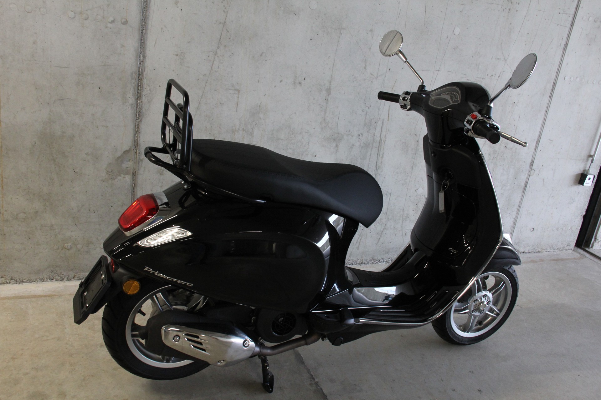 PIAGGIO Vespa 125 Primavera-image-7