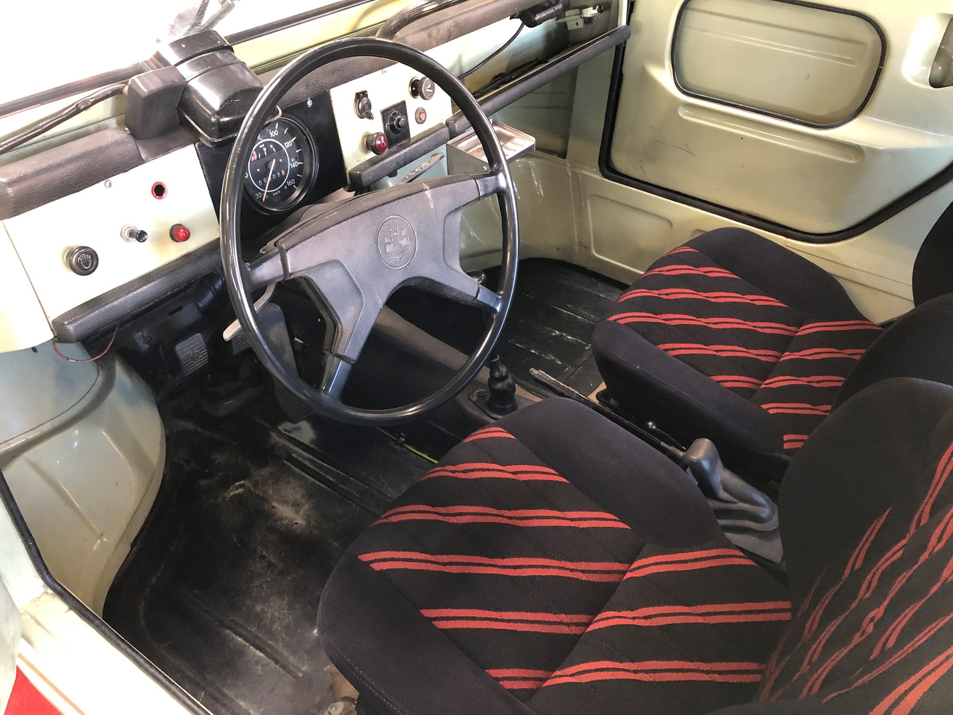 VW TYP 181 Kübelwagen-image-20