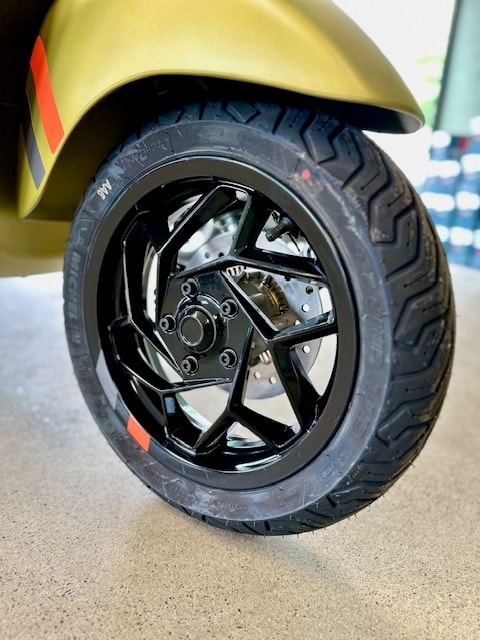 PIAGGIO Vespa 125 Sprint Sport ABS-image-5