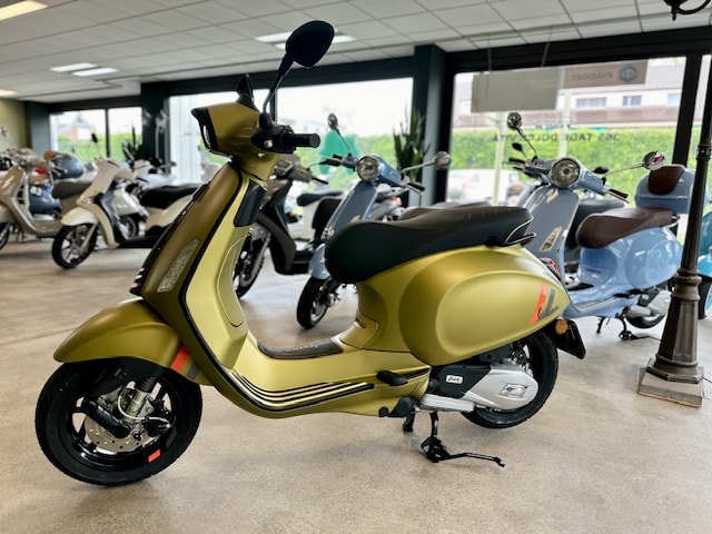 PIAGGIO Vespa 125 Sprint Sport ABS-image-3