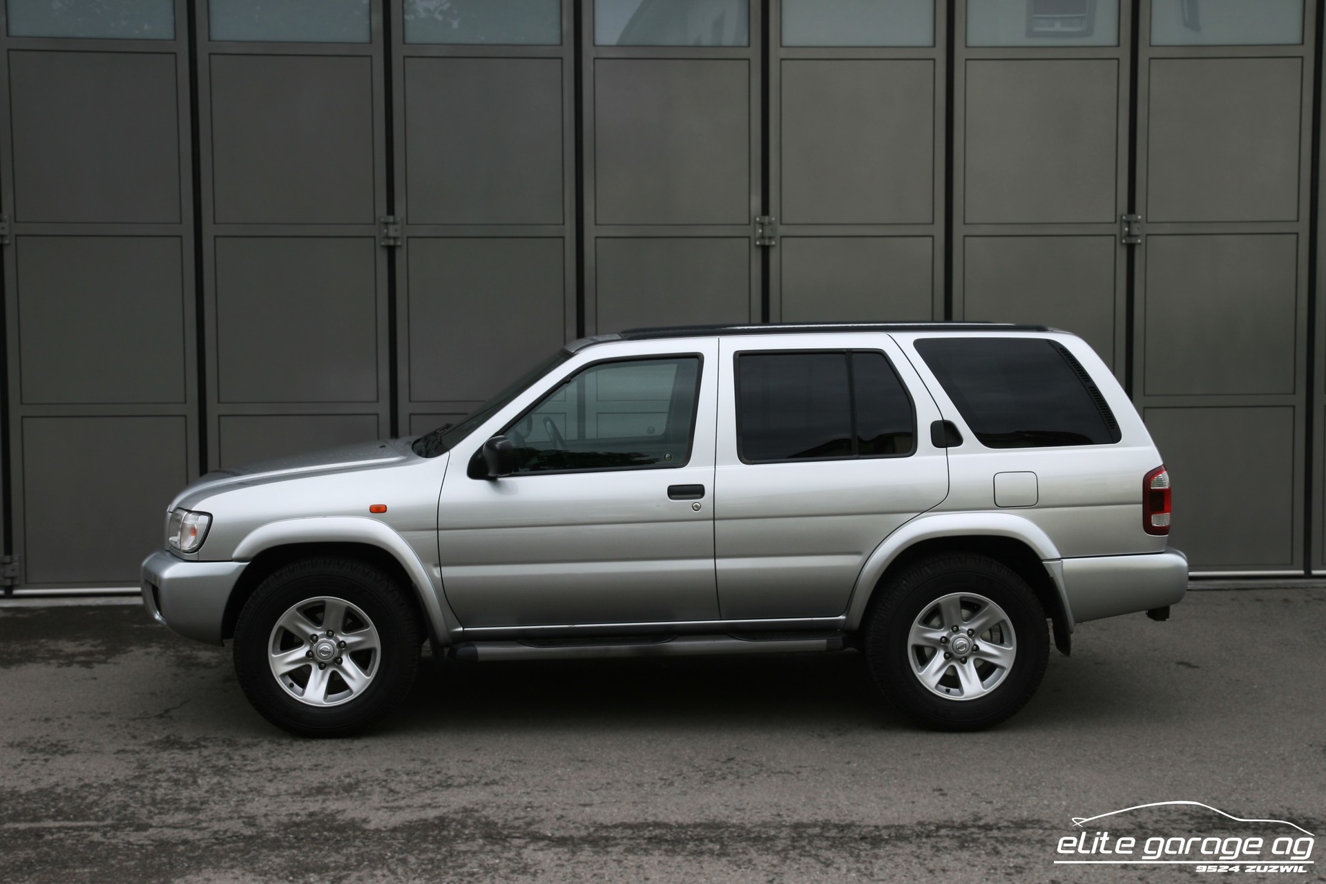 NISSAN Pathfinder 3.5 Executive Limited Edition V6-image-1