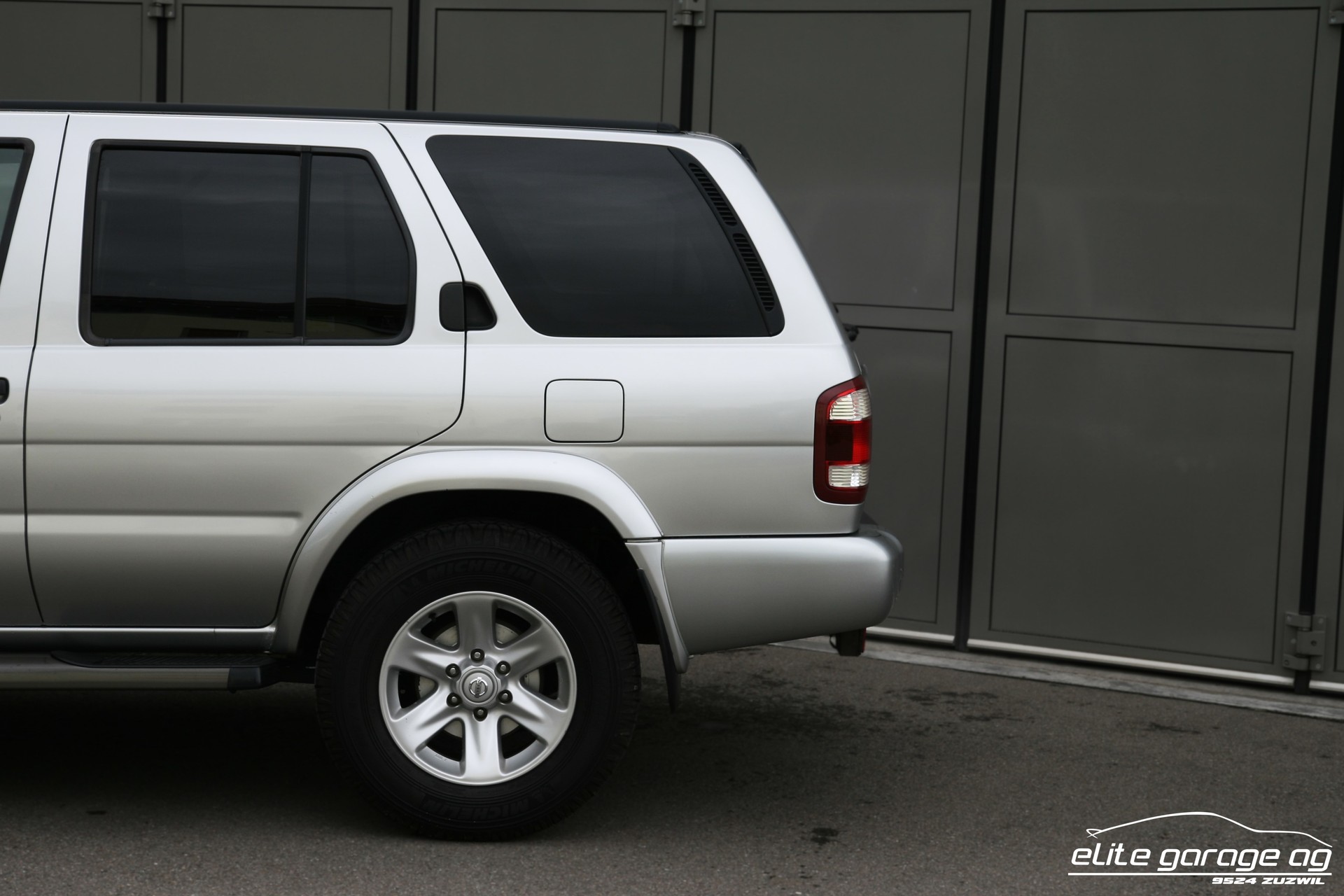NISSAN Pathfinder 3.5 Executive Limited Edition V6-image-8