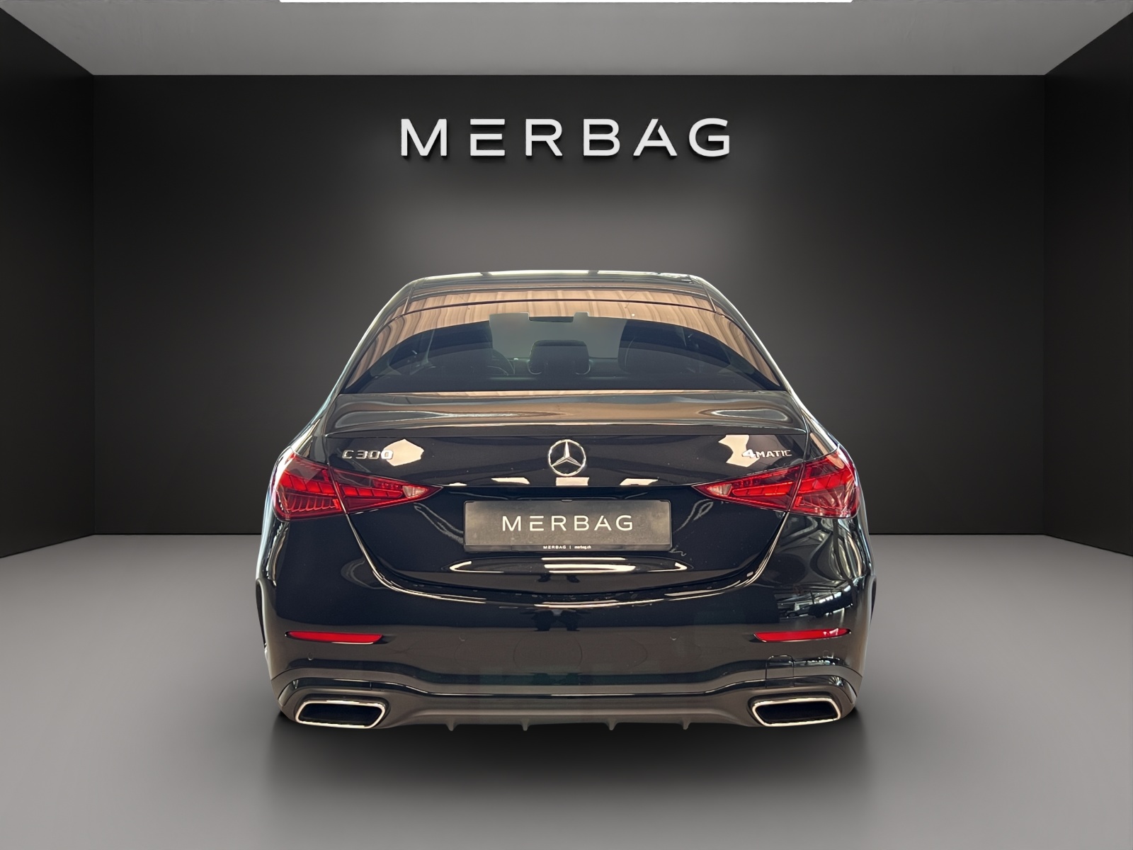MERCEDES-BENZ C 300 4 Matic-image-4