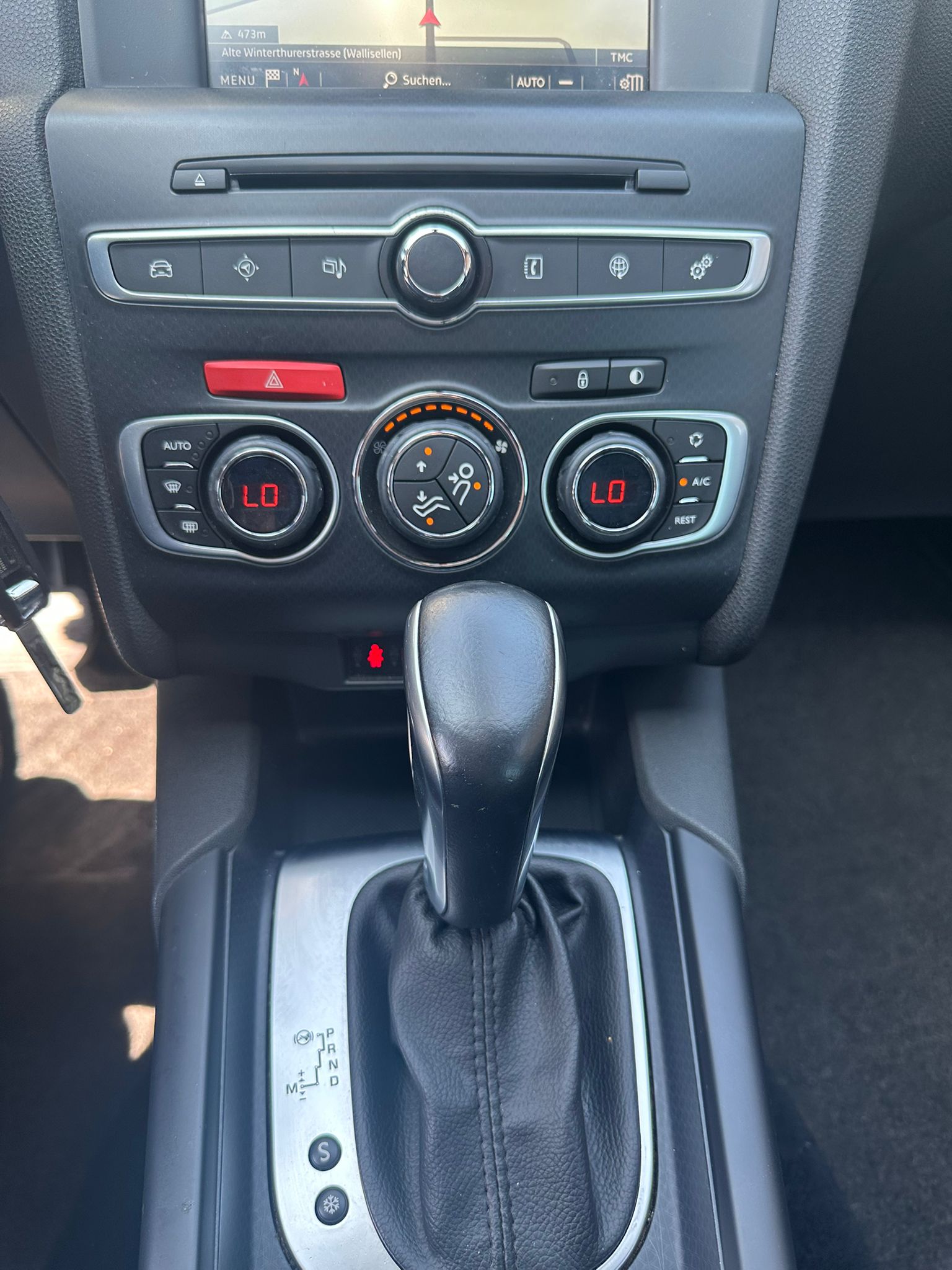 DS AUTOMOBILES DS 4 1.6 BlueHDi Performance Line Automatic-image-12