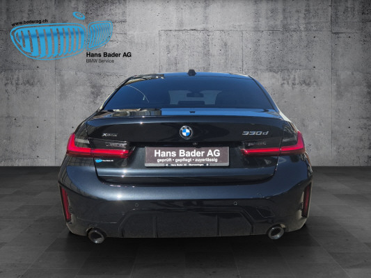 BMW 330d xDr 48V M Sport Pro-showroom-element-3