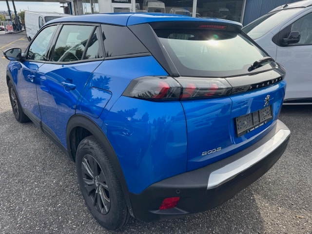 PEUGEOT 2008 1.2 PureTech Active Pack-image-2