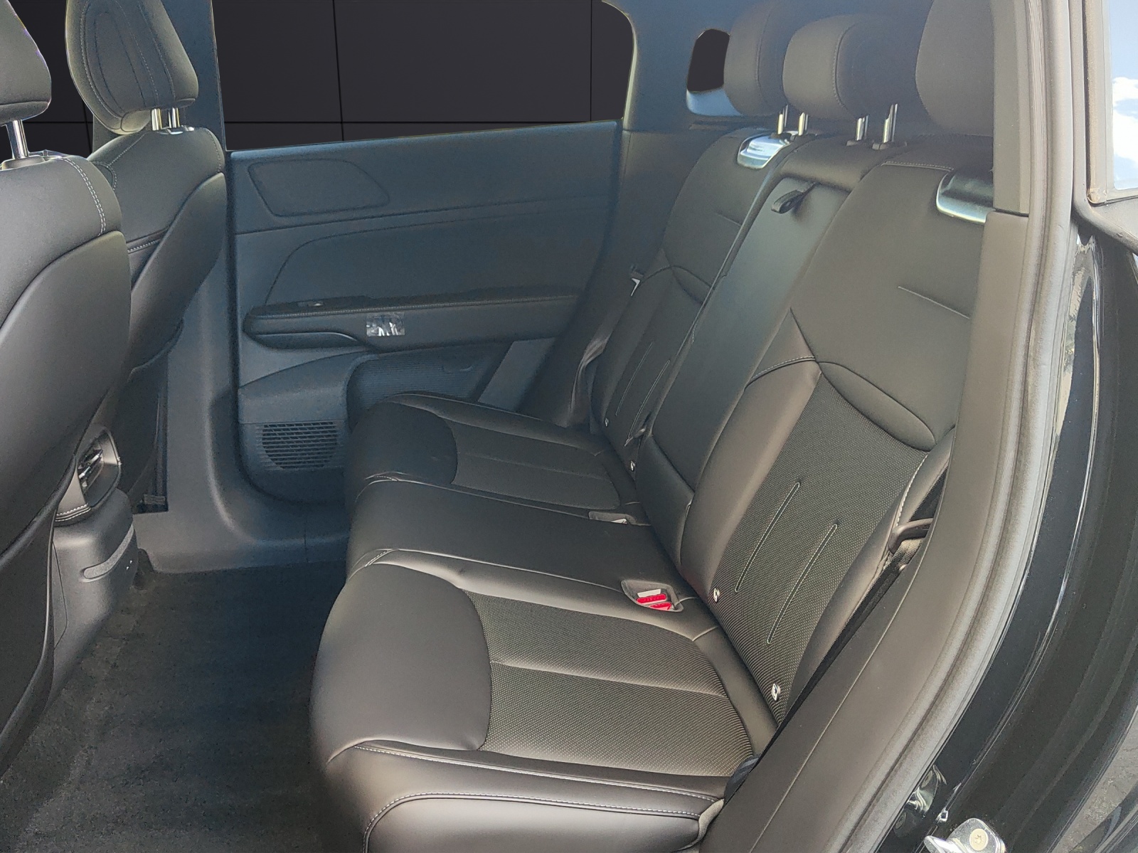 XPENG G6 87,5kWh Performance AWD-image-14