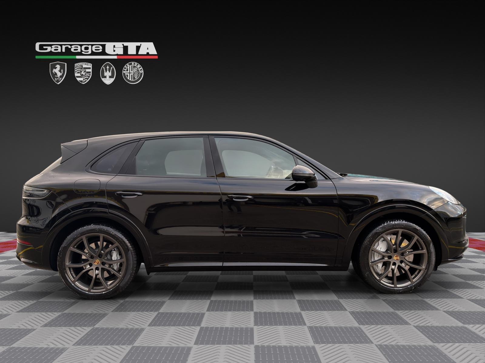 PORSCHE Cayenne Turbo-image-6