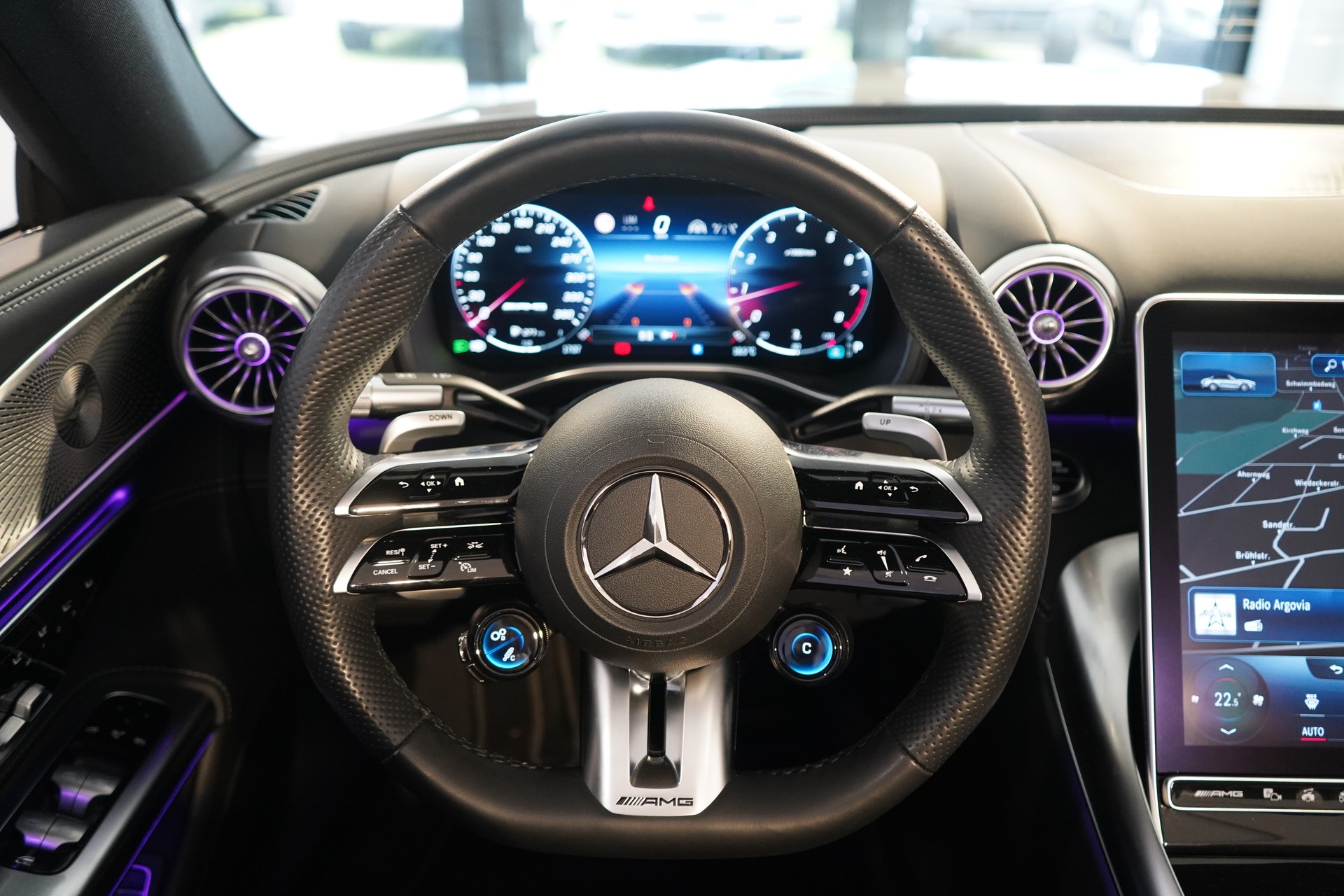MERCEDES-BENZ AMG SL 63 4M Speedshift MCT-image-8