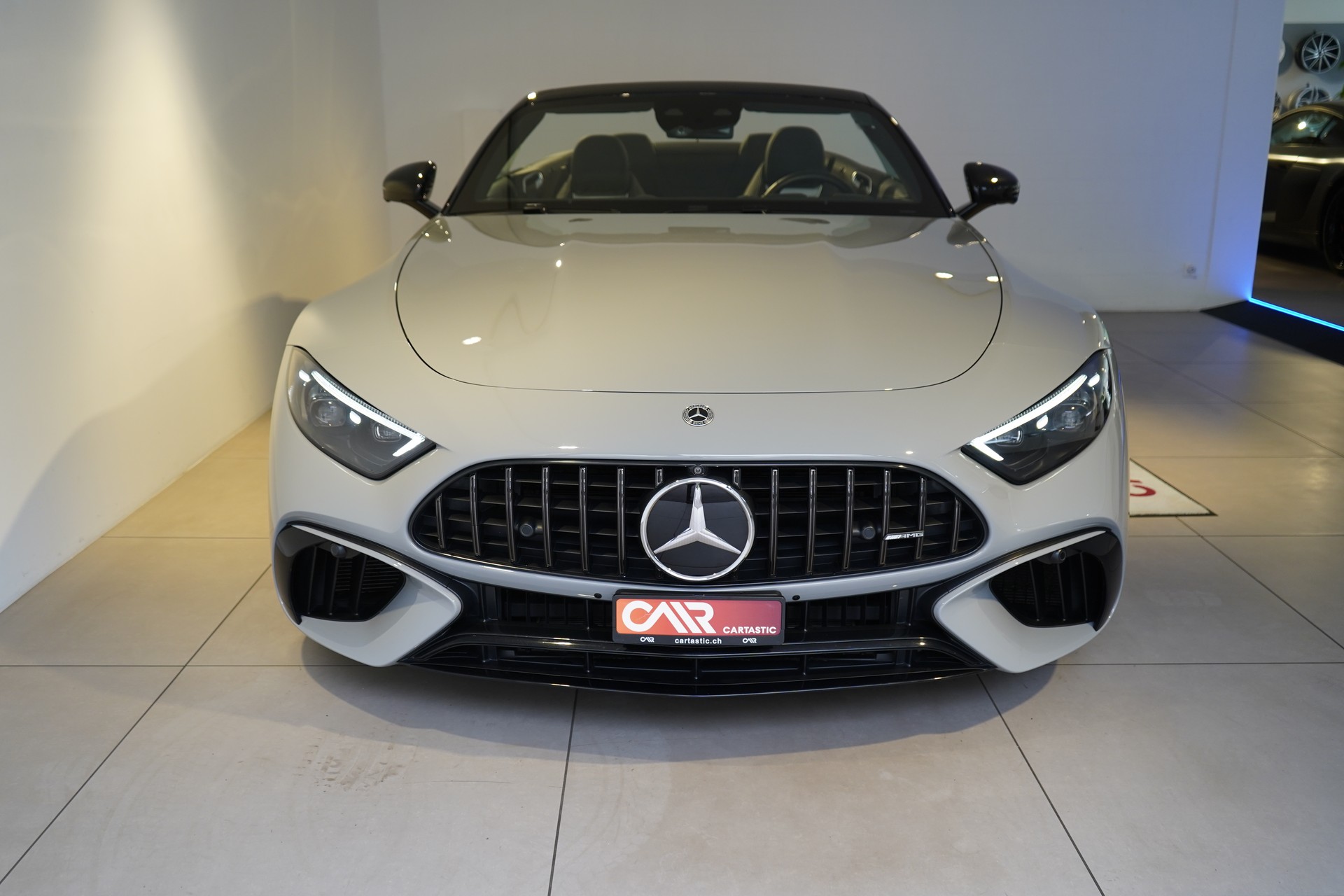 MERCEDES-BENZ AMG SL 63 4M Speedshift MCT-showroom-element-2