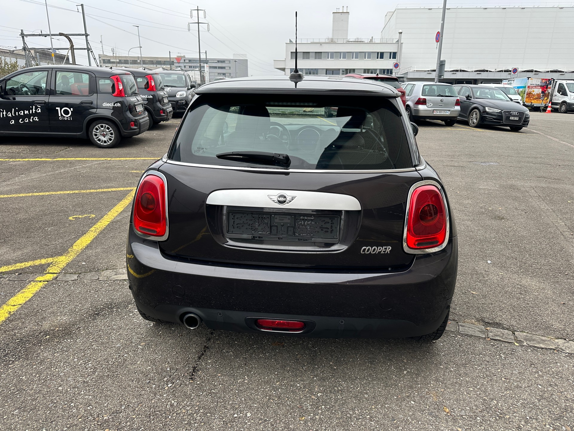 MINI Cooper-image-4