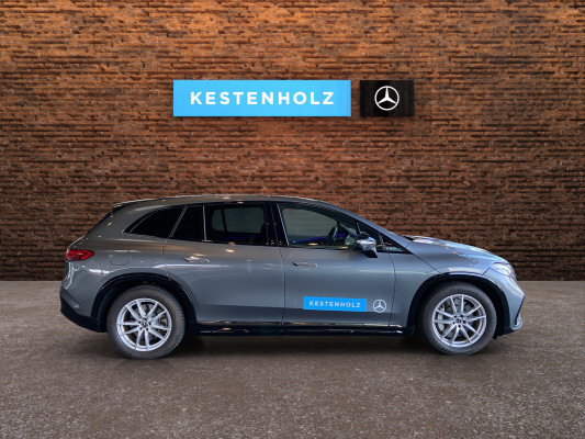 MERCEDES-BENZ EQS SUV 580 4Matic-showroom-element-2
