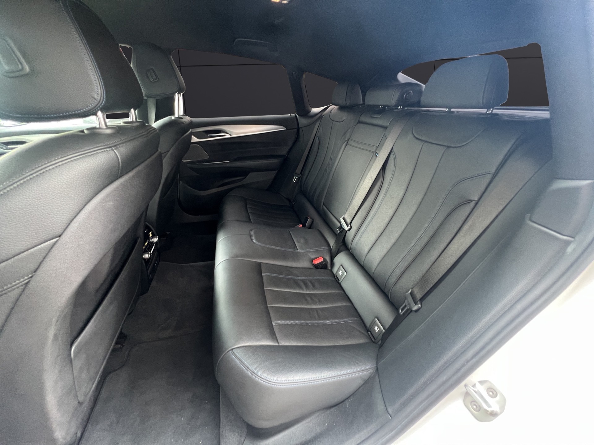 BMW 630d GT xDrive Steptronic-image-10