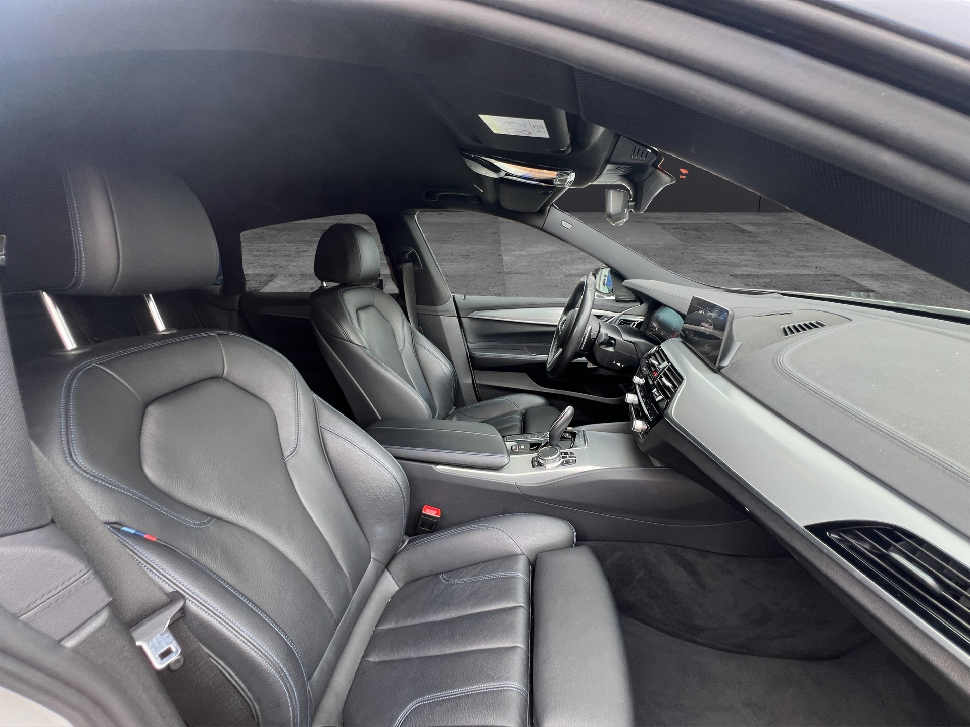 BMW 630d GT xDrive Steptronic-image-12