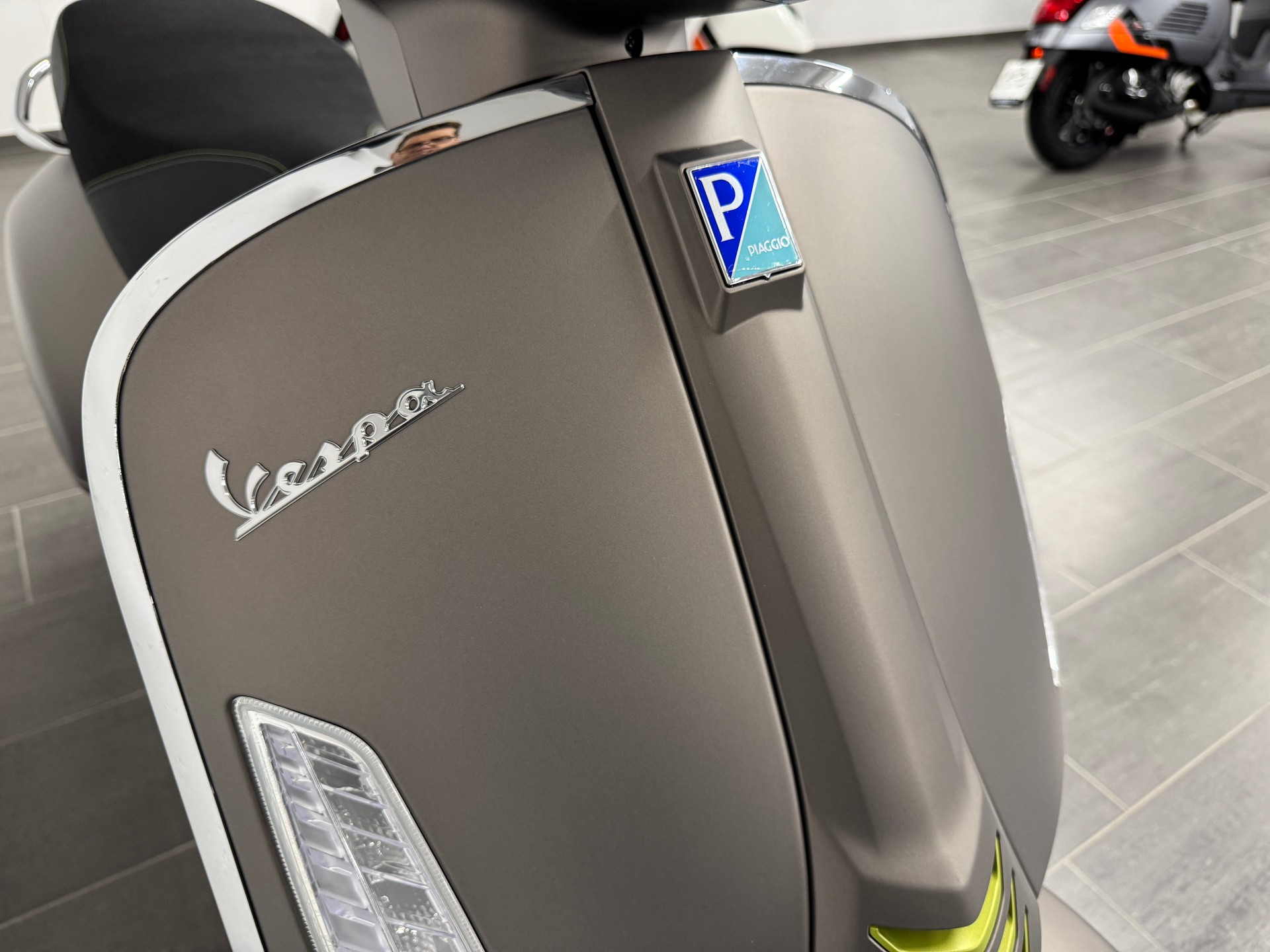 PIAGGIO GTS 310 Super Tech E5+-image-2
