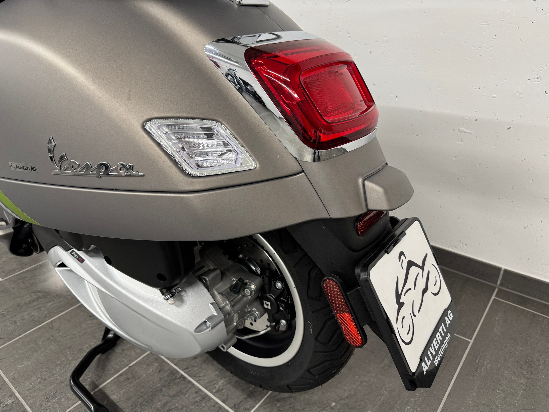 PIAGGIO GTS 310 Super Tech E5+-image-6