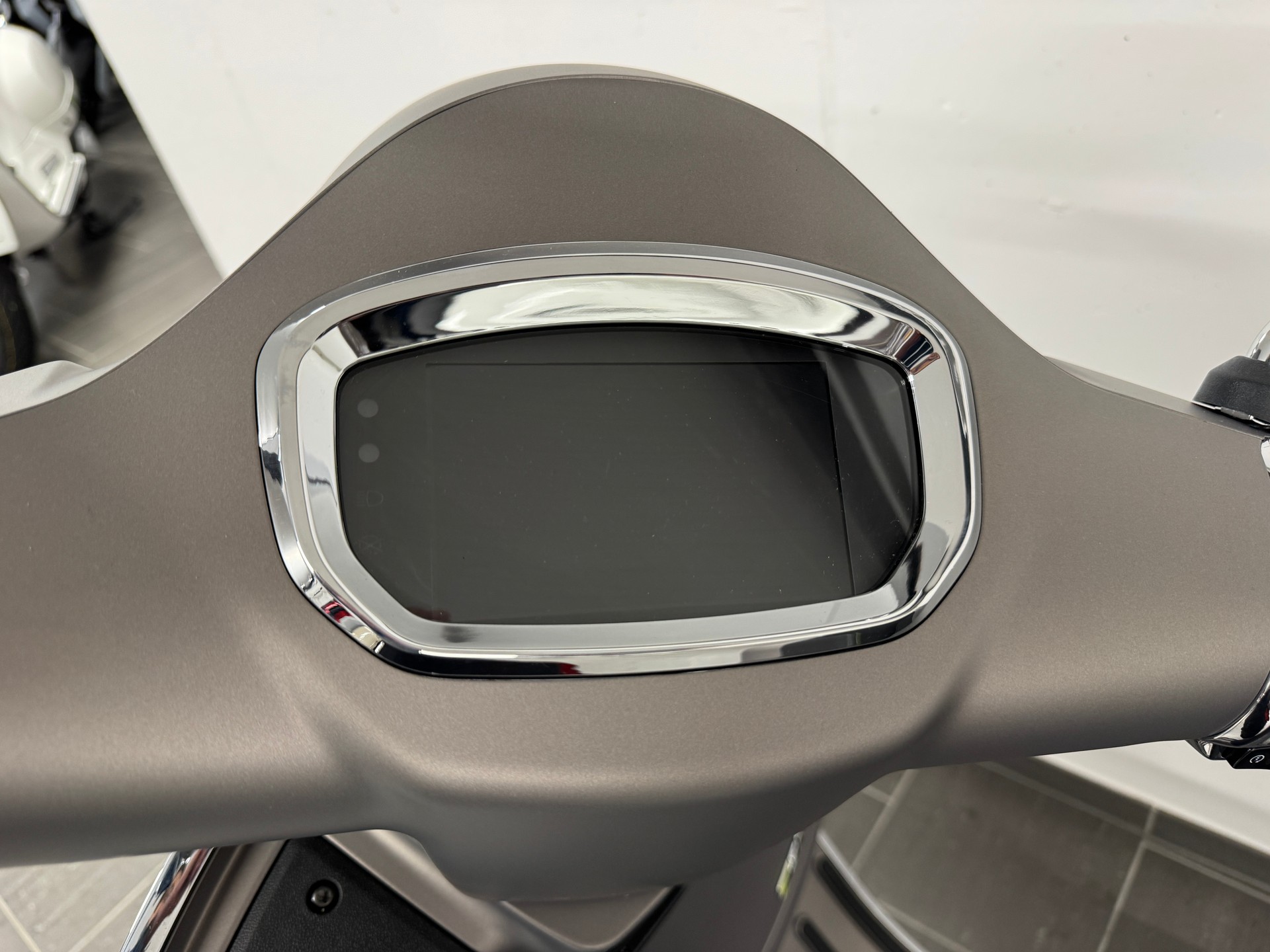 PIAGGIO GTS 310 Super Tech E5+-image-10