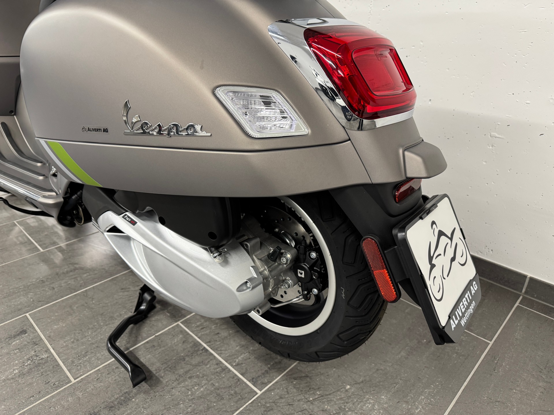 PIAGGIO GTS 310 Super Tech E5+-image-11