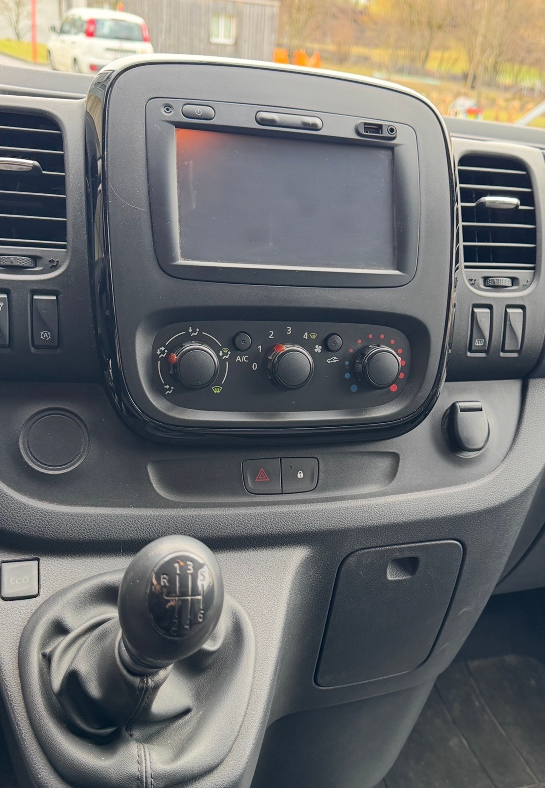 OPEL Vivaro 1.6 BiTurbo CDTI ecoFLEX 2.9t L2H1-image-4