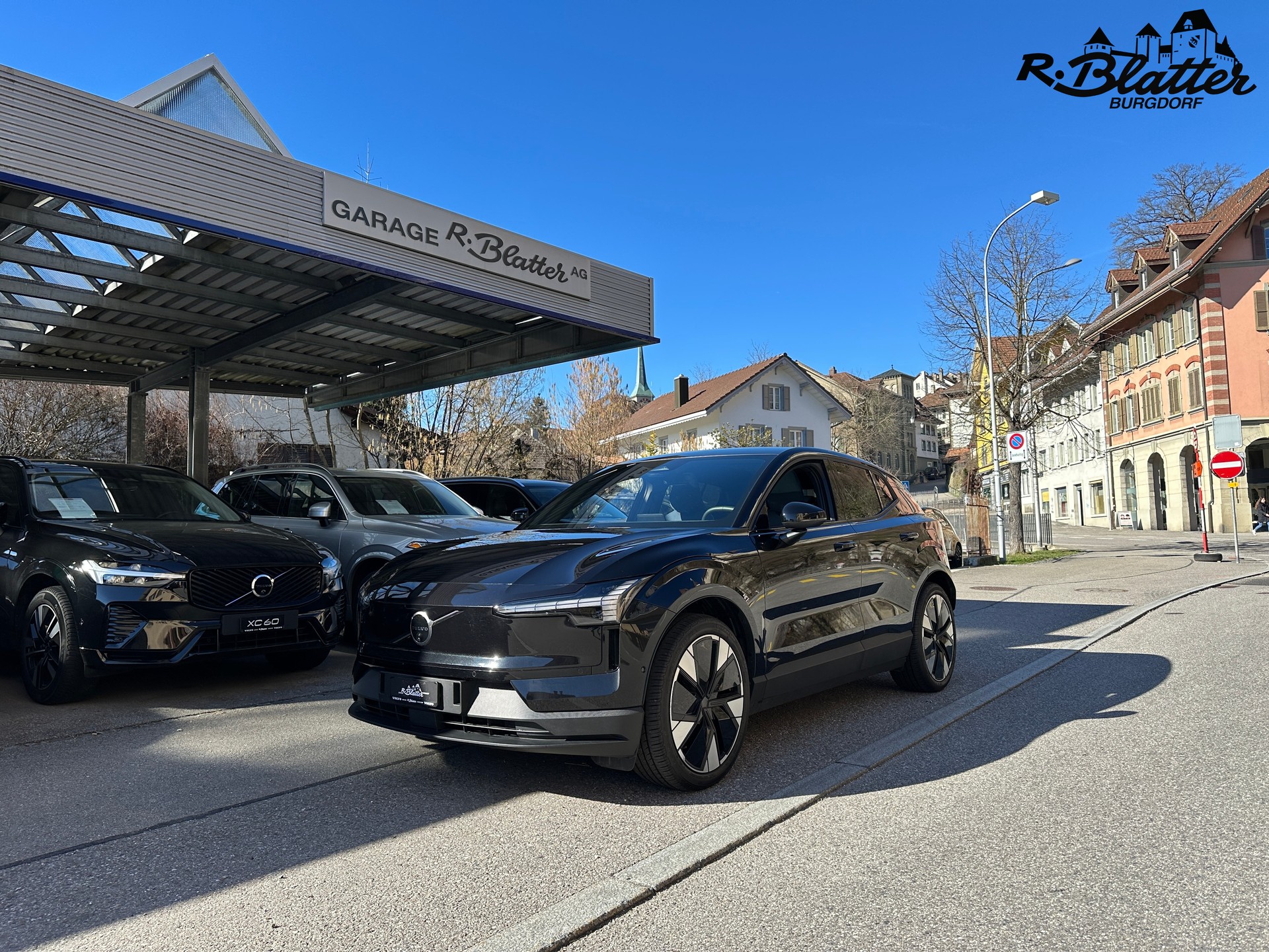 VOLVO EX30 E60 69kWh Single Motor Extended Range Ultra