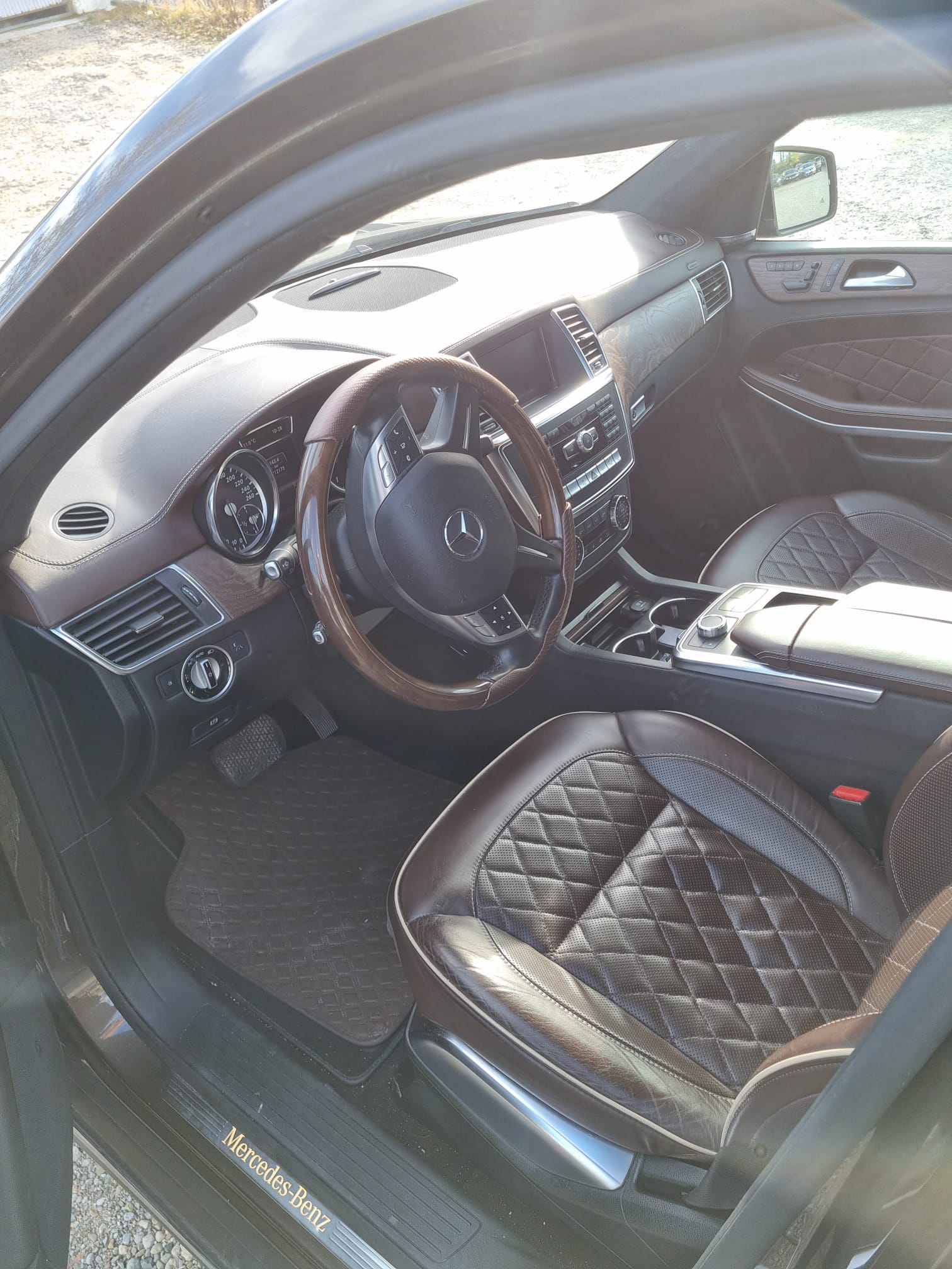 MERCEDES-BENZ GL 500 4Matic 7G-Tronic-image-3