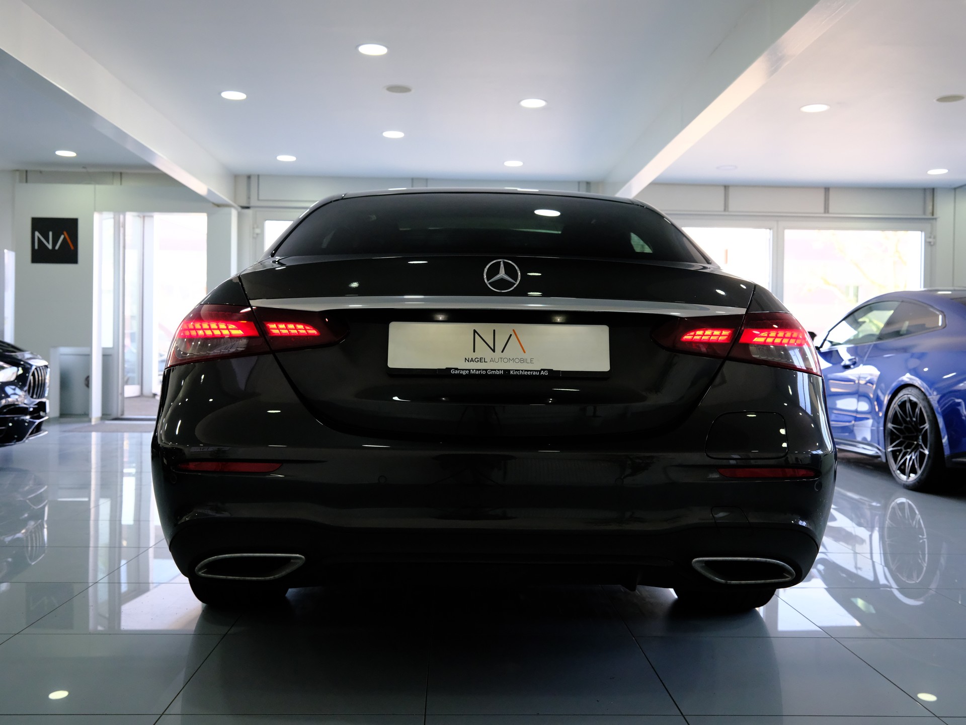 MERCEDES-BENZ E 300 e 4Matic EQ Star 9G-Tronic-image-5