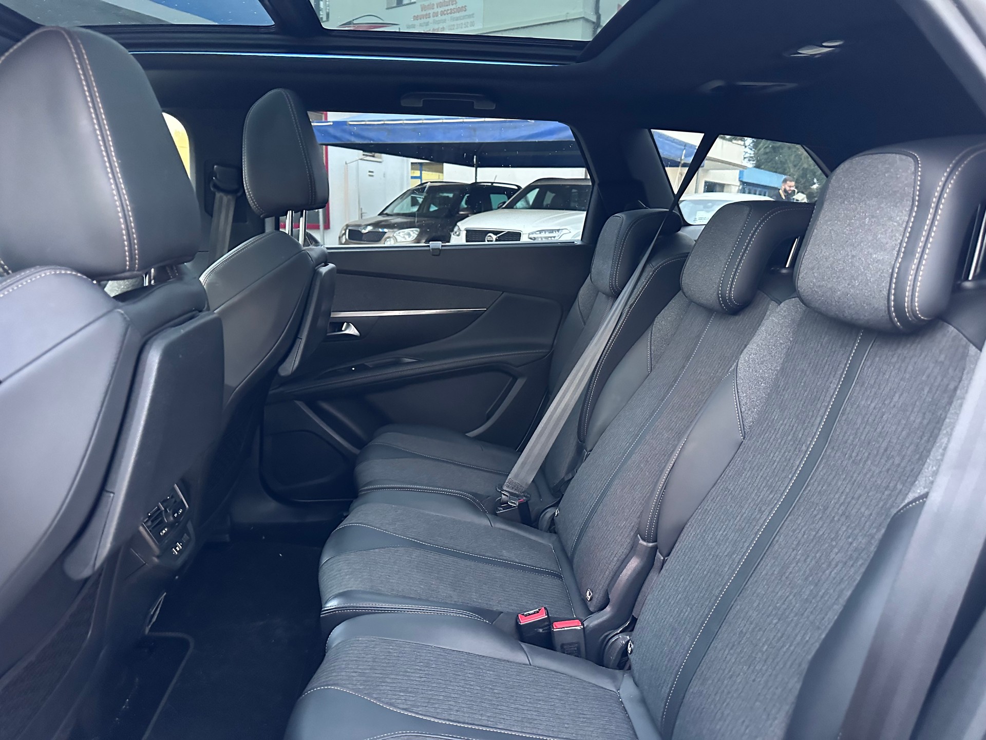 PEUGEOT 5008 1.5 BlueHDi GT Line EAT-image-13
