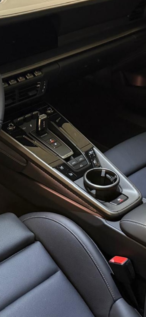 PORSCHE Turbo S 992.2 black/black-image-3