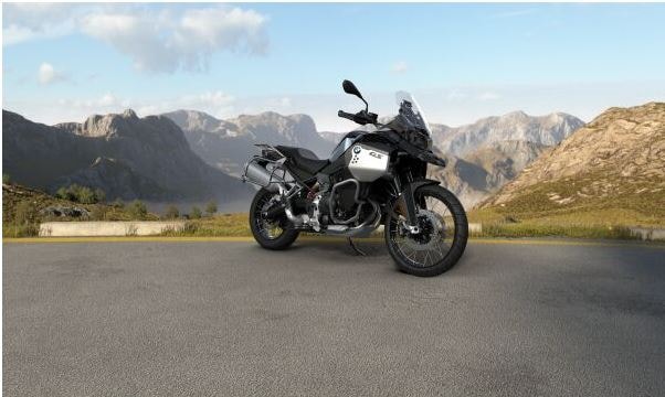 BMW F 900 GS Adventure-image-1