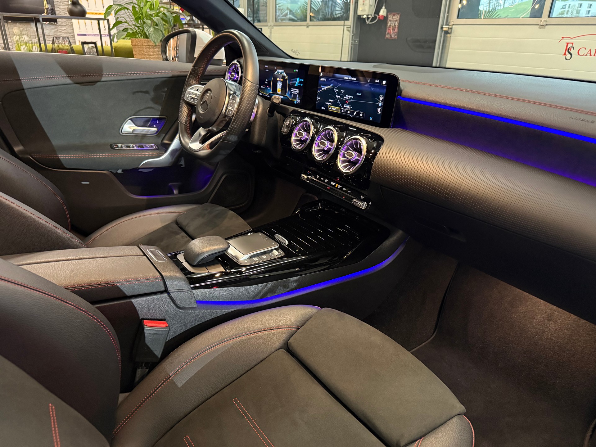 MERCEDES-BENZ CLA 45 AMG 4Matic+ 8G-DCT-image-14