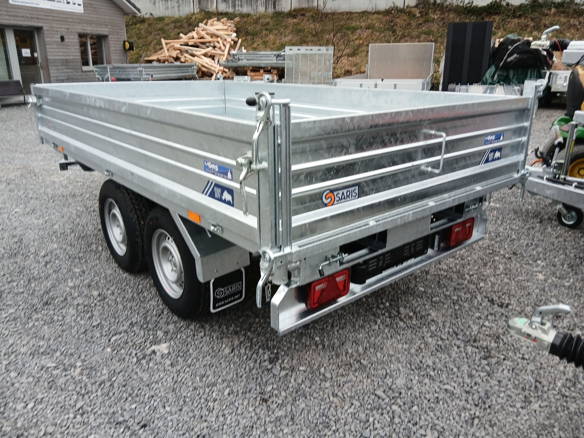 SARIS 3-SKS 3100/17 3'500kg 3-Seitenkipper-image-8