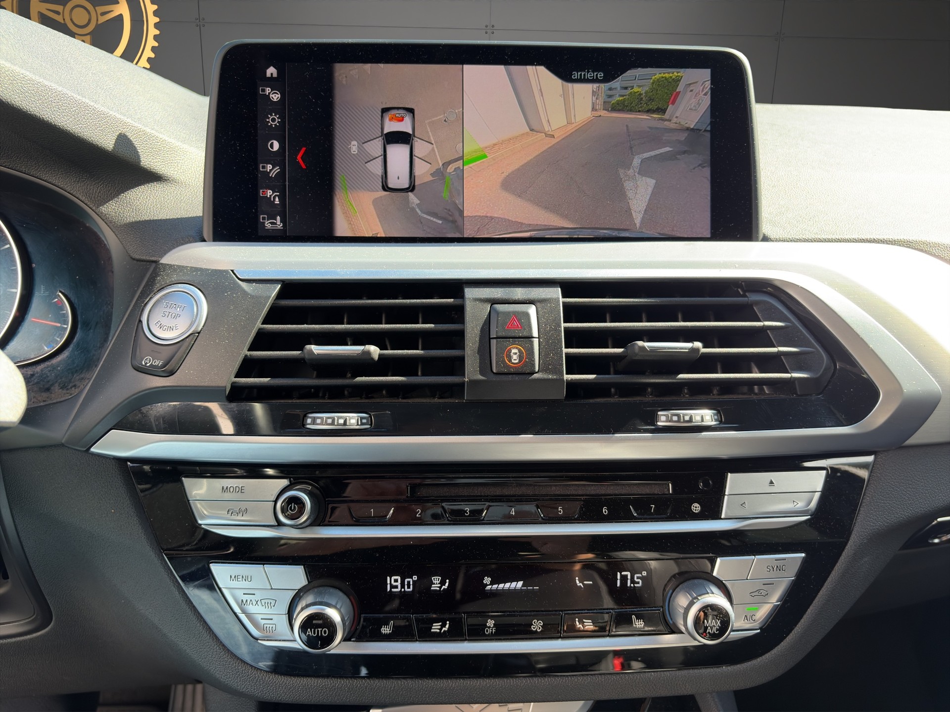 BMW X3 xDrive 20i Luxury Line Steptronic-image-20