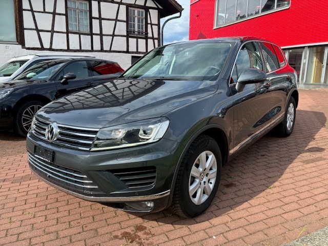 VW Touareg 3.0 TDI voll-image-1