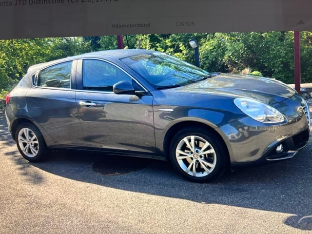 ALFA ROMEO Giulietta 2.0 JTDM Distinctive TCT-image-1