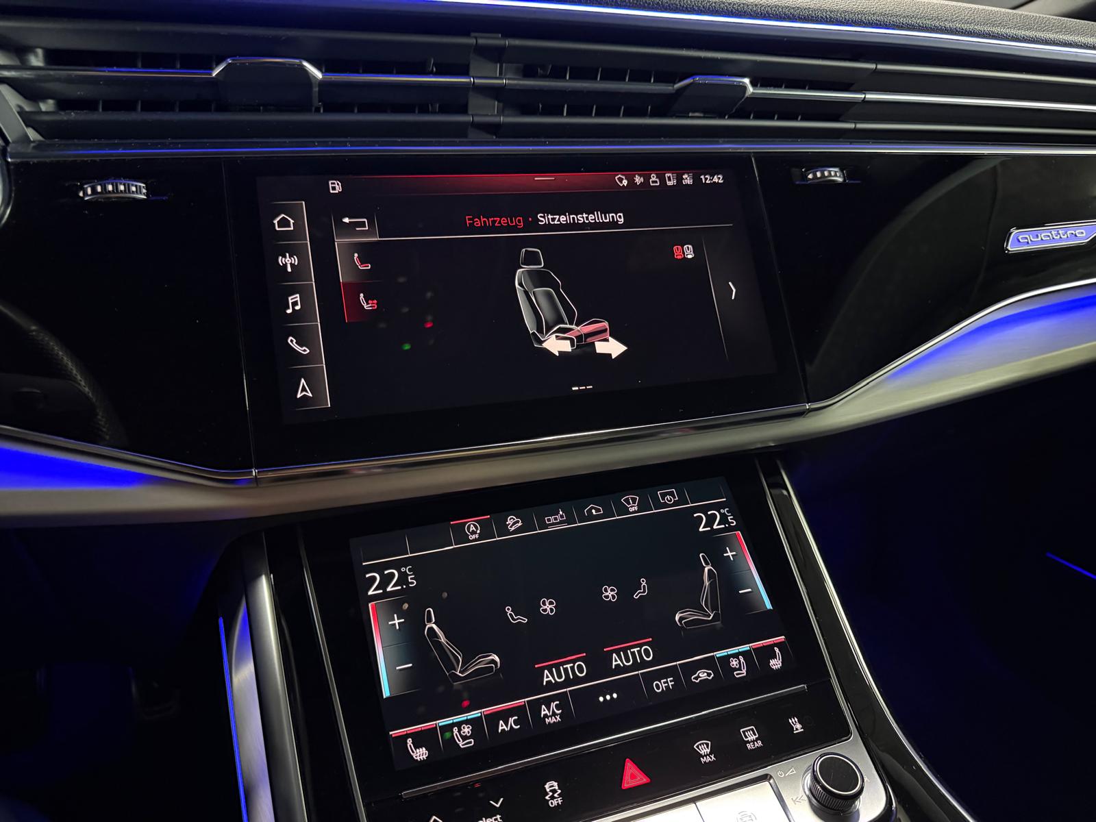 AUDI Q8 55 TFSI (RSQ8 Bodykit) All Black Performance quattro tiptronic *CH-Fahrzeug*-image-24