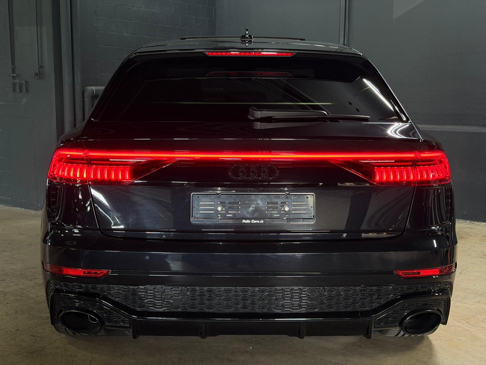 AUDI Q8 55 TFSI (RSQ8 Bodykit) All Black Performance quattro tiptronic *CH-Fahrzeug*-image-7