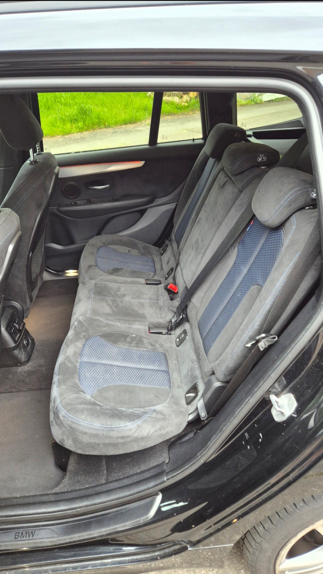 BMW 218i Gran Tourer M Sport Steptronic-image-11